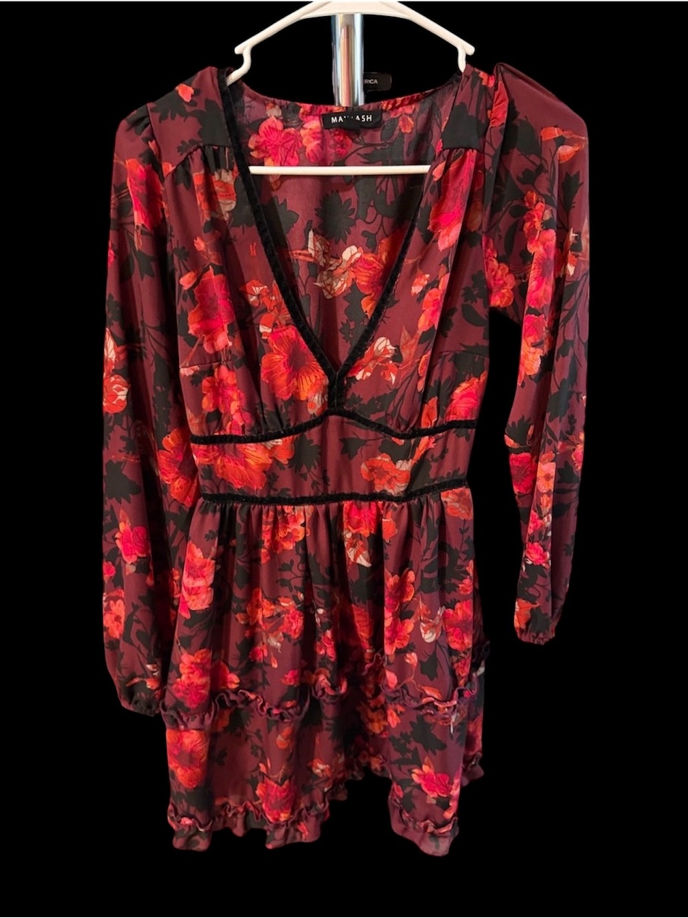 #626.🪷6/$25 🪷floral dress. Small